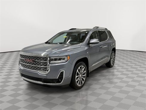 Used 2021 GMC Acadia Denali w/ Denali Technology Package image 4