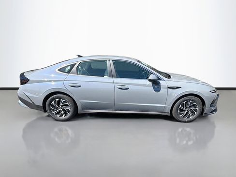 New 2026 Hyundai Sonata Blue image 2