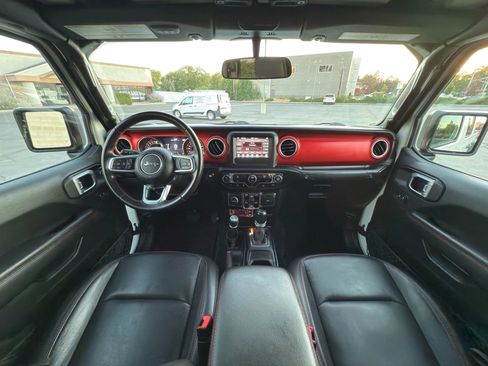 Used 2021 Jeep Gladiator Rubicon w/ Trailer Tow Package image 18