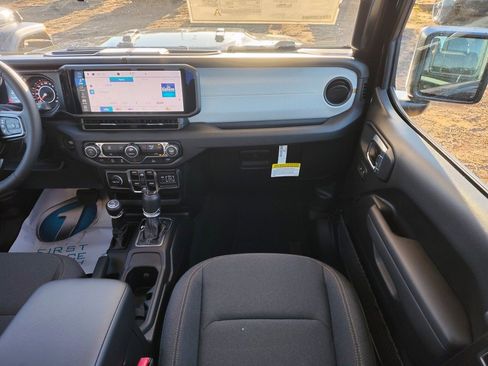 New 2026 Jeep Gladiator Sport image 24