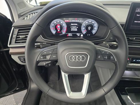 Certified 2025 Audi Q5 2.0T Premium Plus w/ Premium Plus Package image 14