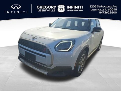 Used 2025 MINI Cooper Countryman S image 1