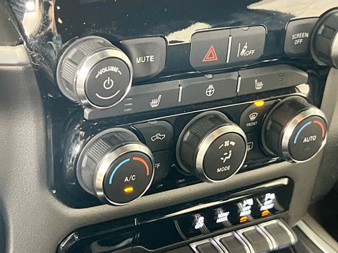Used 2022 RAM 1500 Big Horn image 20