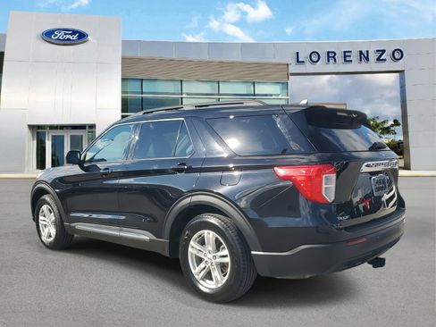 Used 2023 Ford Explorer XLT image 7