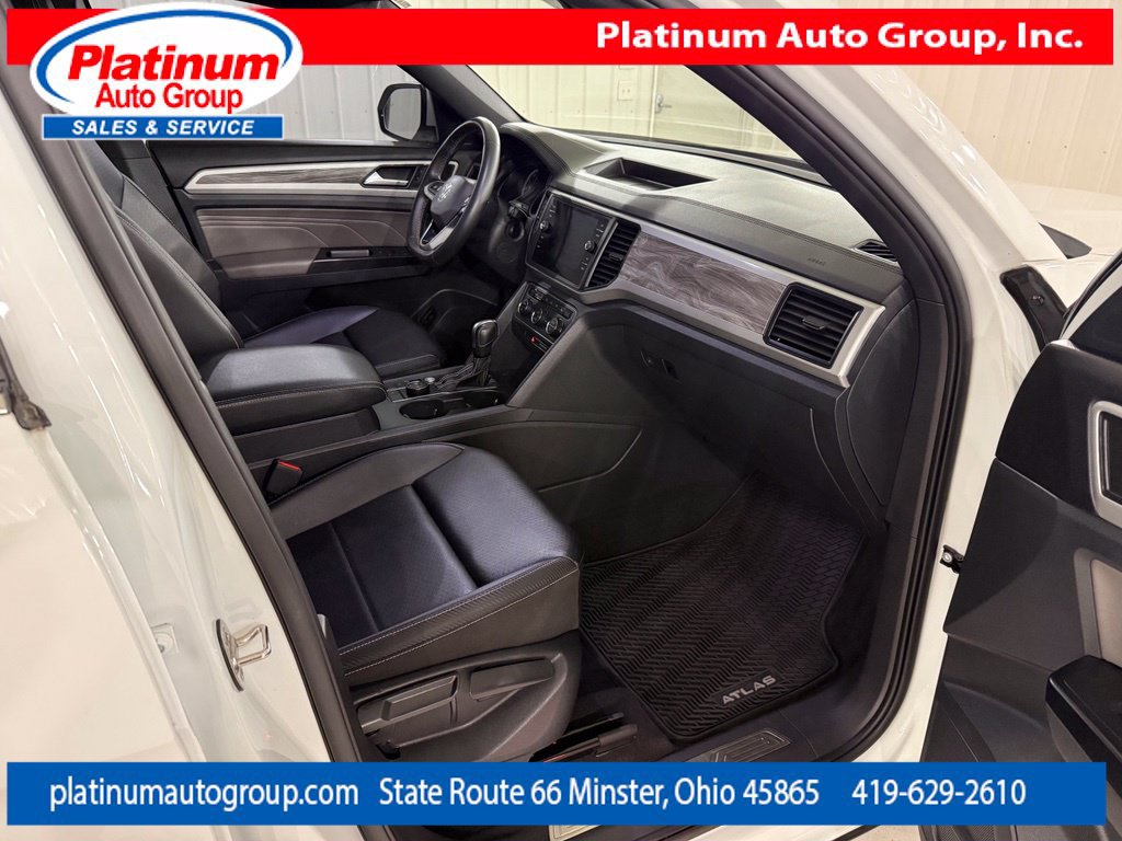 Used 2021 Volkswagen Atlas Cross Sport SE AWD/4WD image 39