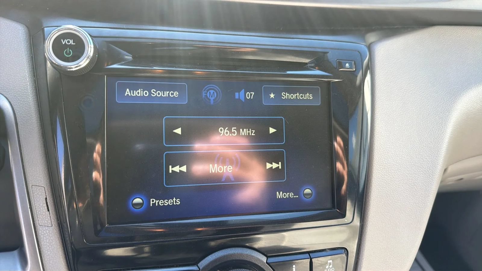 Used 2014 Honda Odyssey EX-L image 20