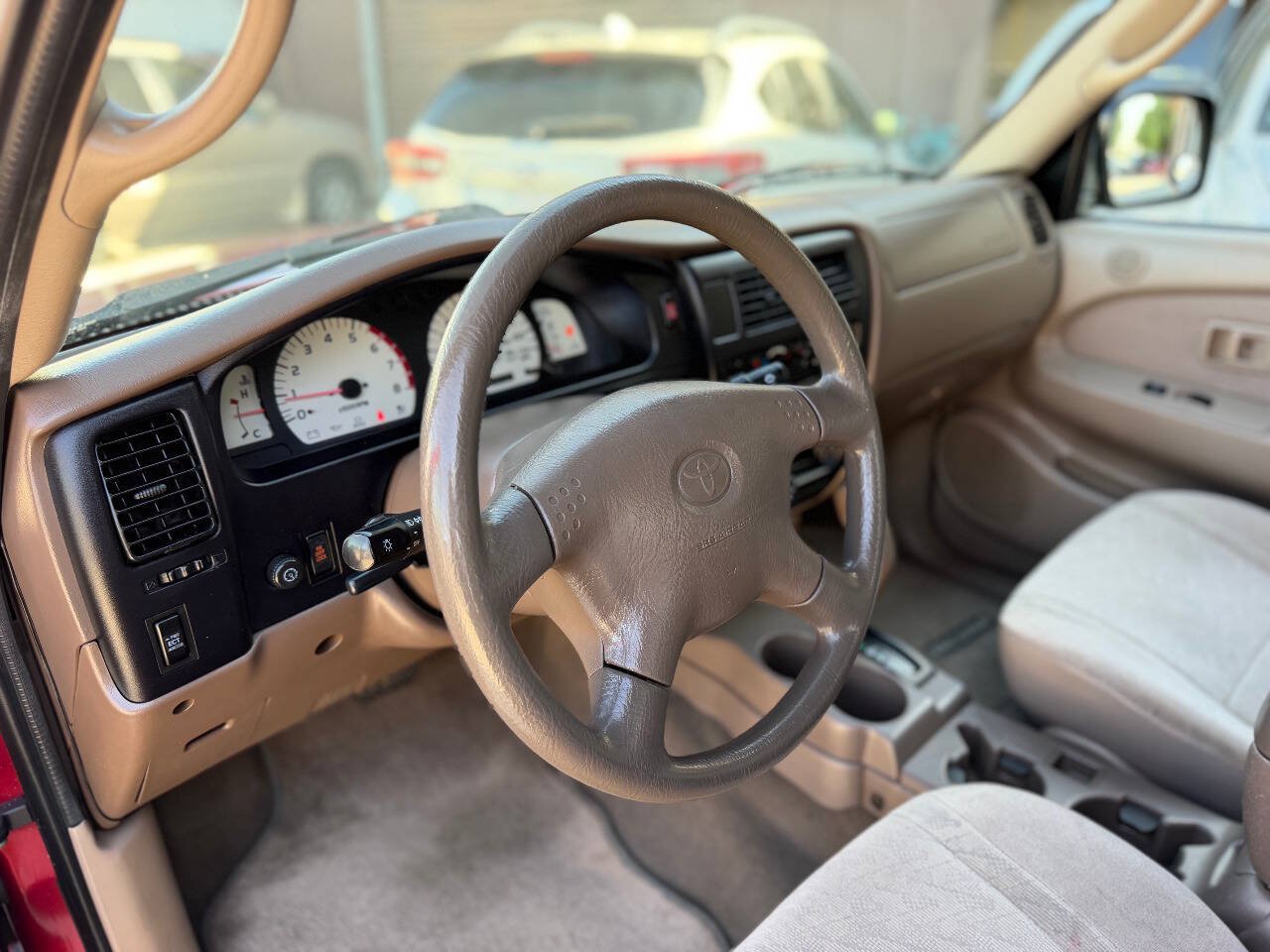 Used 2004 Toyota Tacoma PreRunner RWD image 19