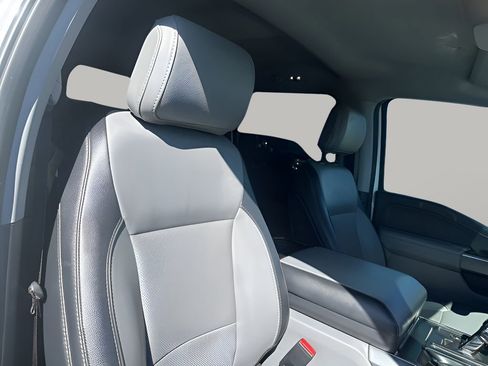 Used 2023 Ford F150 Lariat image 15