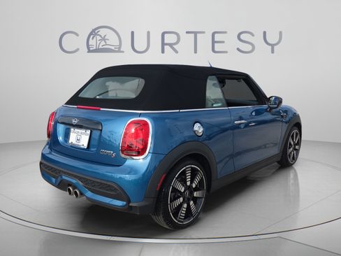 Used 2023 MINI Cooper S FWD image 6