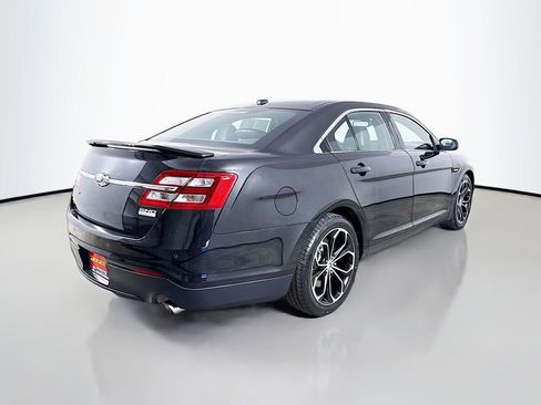 Used 2013 Ford Taurus SHO image 8