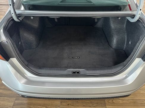 Used 2023 Nissan Altima 2.5 SR image 35