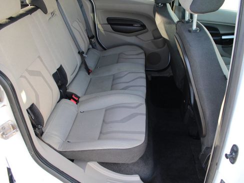 Used 2014 Ford Transit Connect XLT image 5