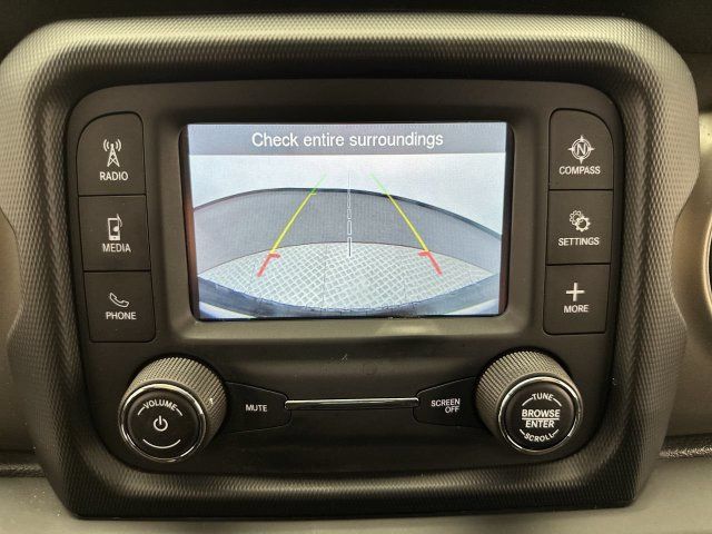 Used 2018 Jeep Wrangler Sport AWD/4WD image 17
