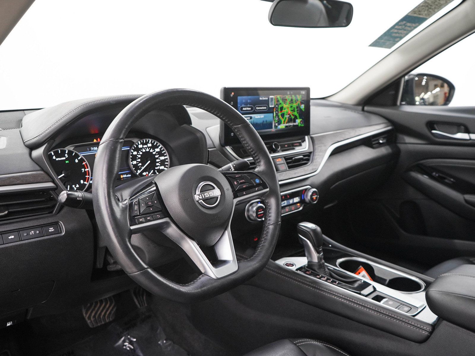 Used 2023 Nissan Altima 2.5 SL AWD/4WD image 23