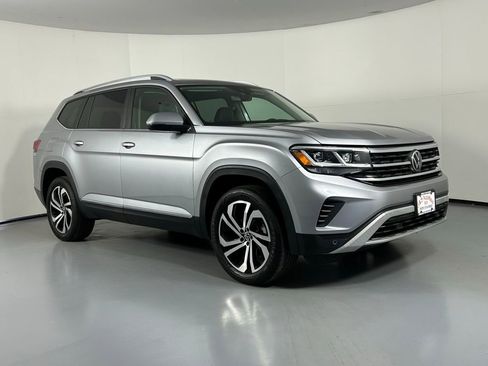 Used 2023 Volkswagen Atlas SEL AWD/4WD image 1