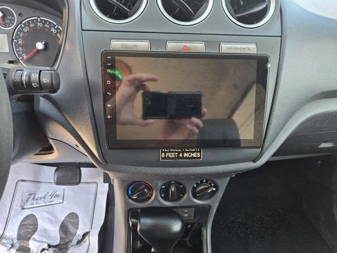 Used 2010 Ford Transit Connect XLT FWD image 10