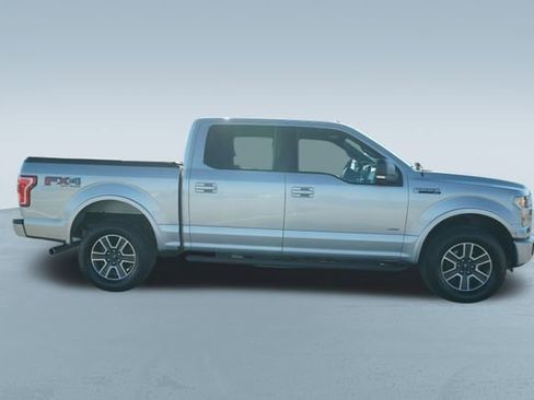 Used 2015 Ford F150 XLT w/ Equipment Group 301A Mid image 10