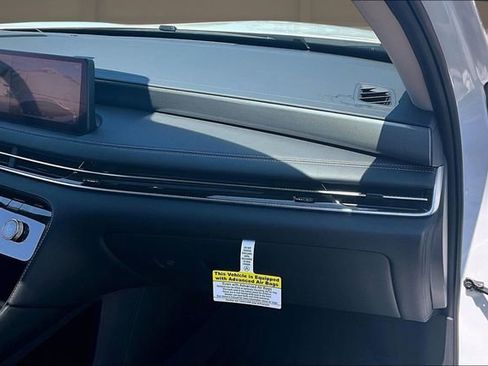 New 2027 INFINITI QX60 Luxe w/ Cargo Package AWD/4WD image 17