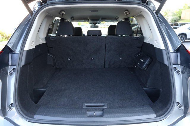 Certified 2024 Nissan Rogue SV AWD/4WD image 7