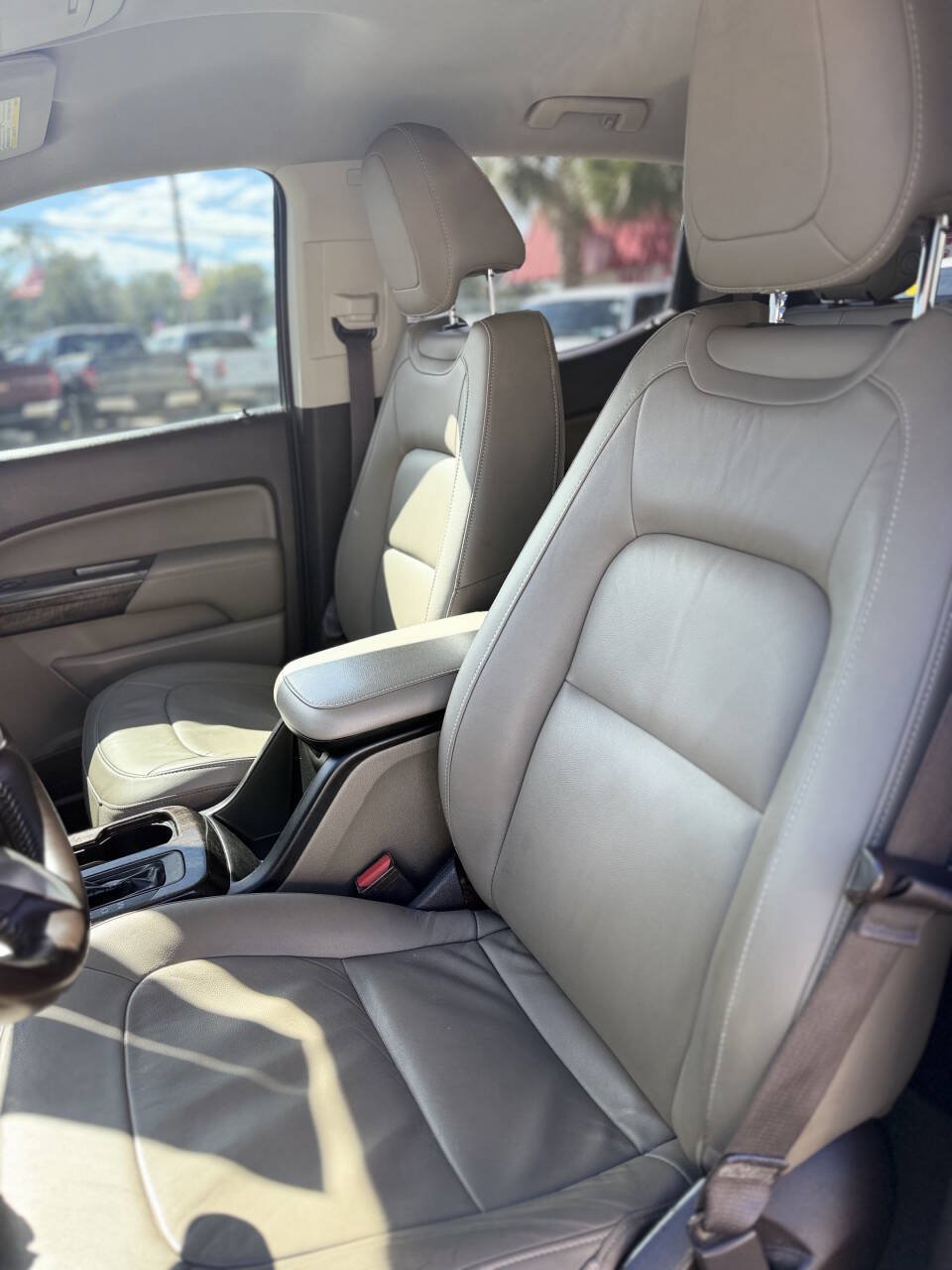 Used 2016 GMC Canyon SLT AWD/4WD image 18