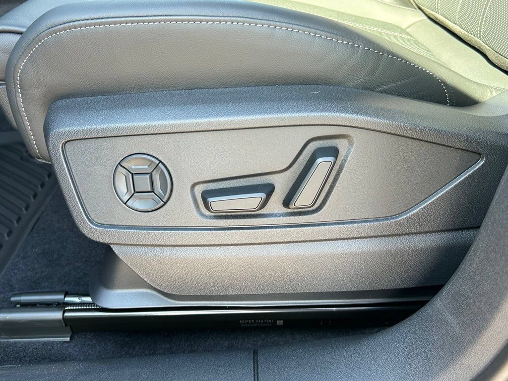 New 2026 Audi Q5 Premium Plus AWD/4WD image 20