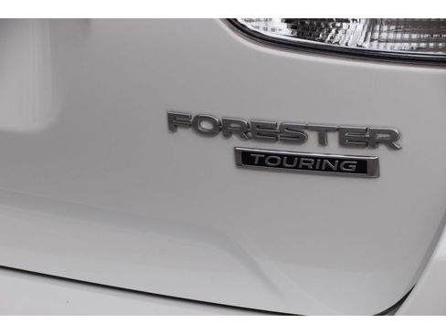 Used 2023 Subaru Forester Touring image 28