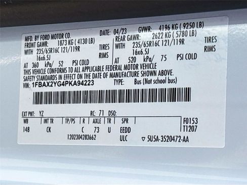 Used 2023 Ford Transit 350 XLT image 32