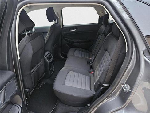 New 2024 Ford Edge SE image 12