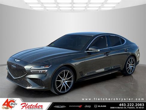 Used 2023 Genesis G70 2.0T image 1