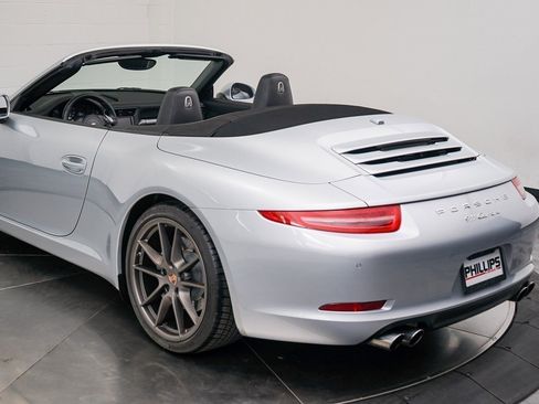 Used 2014 Porsche 911 Carrera image 16