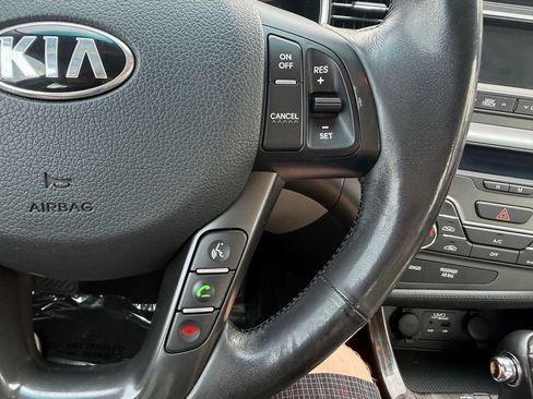 Used 2013 Kia Optima EX w/ Premium Pkg FWD image 17