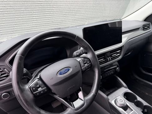 Used 2023 Ford Escape Active w/ Tech Pack #2 AWD/4WD image 5