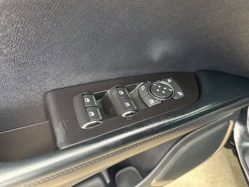 Used 2019 Lincoln Nautilus Select image 17