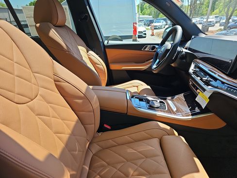 New 2026 BMW X5 xDrive40i AWD/4WD image 10