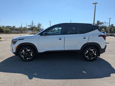 Used 2025 Kia Seltos S image 7