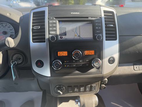 Used 2018 Nissan Frontier PRO-4X w/ Pro-4x Luxury Package image 35