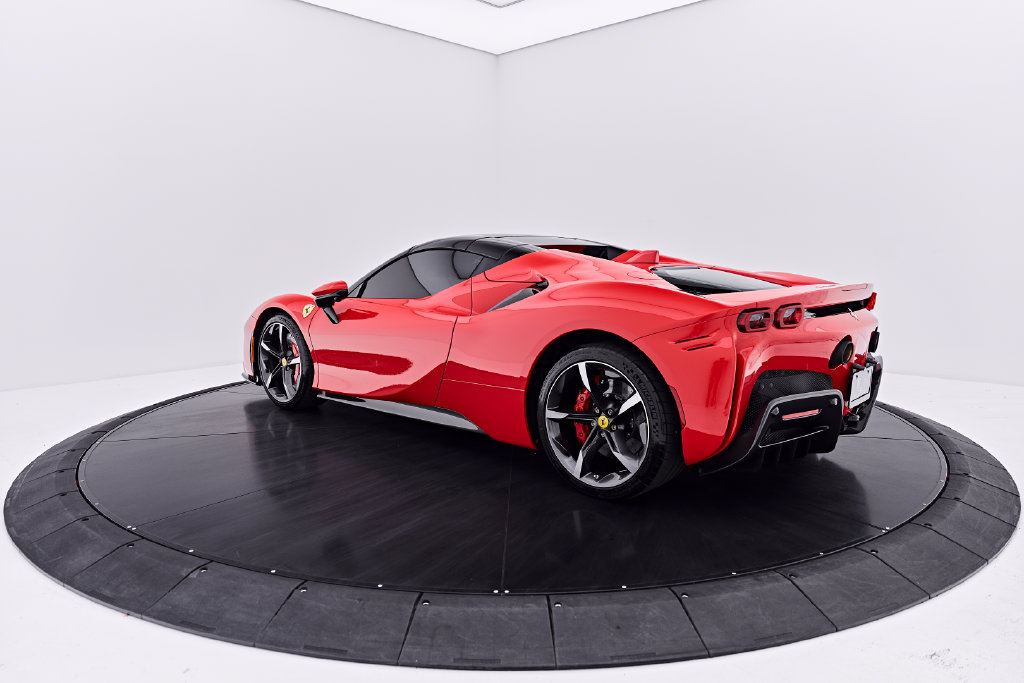 Used 2024 Ferrari SF90 Spider AWD/4WD image 15