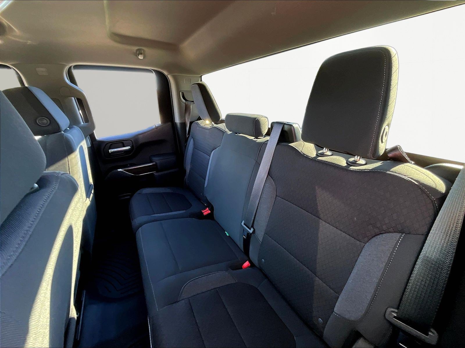 Used 2021 GMC Sierra 1500 SLE w/ X31 Off-Road Package AWD/4WD image 22