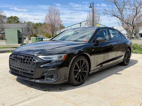 Used 2022 Audi A8 L 3.0T AWD/4WD image 2