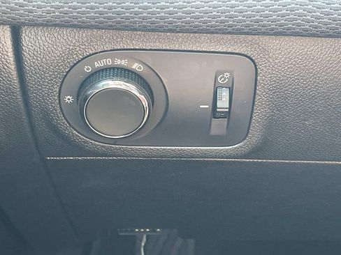 Used 2018 Chevrolet Cruze LT image 26