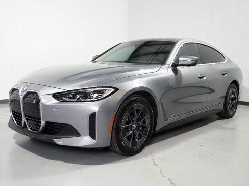 Used 2023 BMW i4 eDrive35 RWD image 10