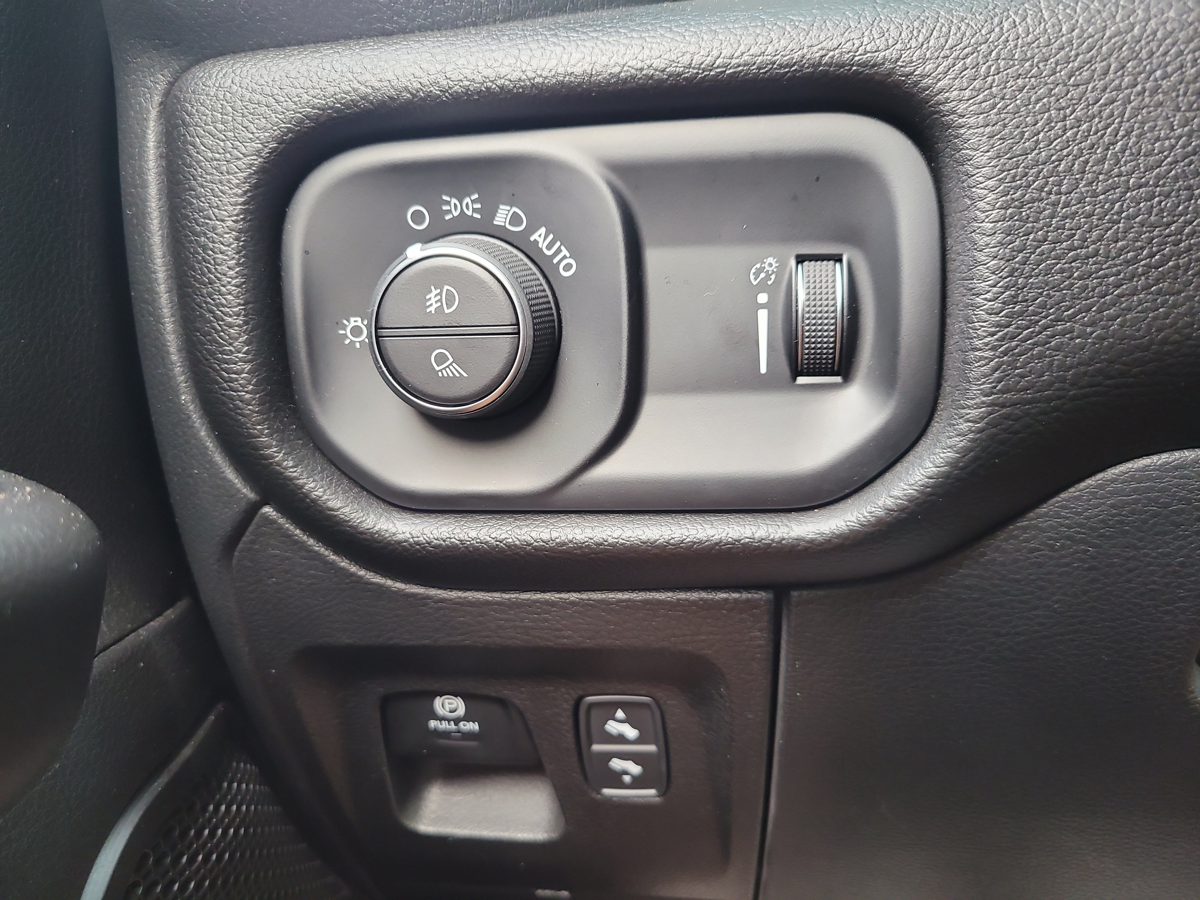 Used 2026 RAM 1500 Big Horn AWD/4WD image 31