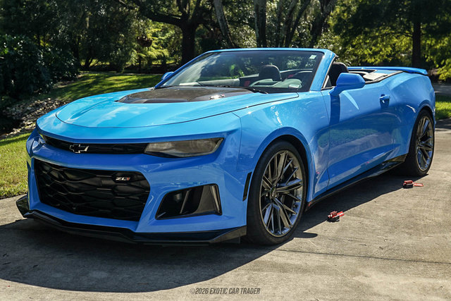 Used 2022 Chevrolet Camaro ZL1 RWD image 13