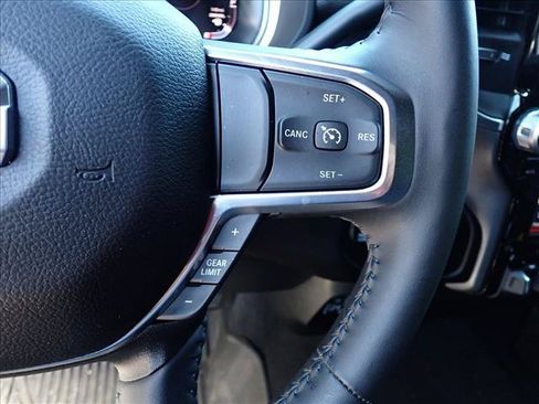 Used 2024 RAM 2500 Laramie w/ Night Edition AWD/4WD image 15