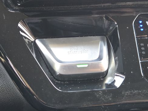 Used 2024 GMC Sierra 2500 AT4 w/ AT4 Premium Plus Package image 24