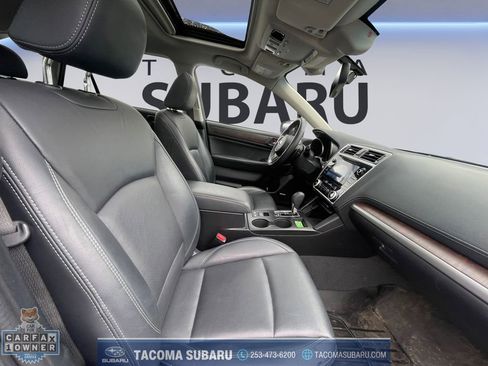 Used 2019 Subaru Outback 2.5i Limited w/ Popular Package #2 image 3