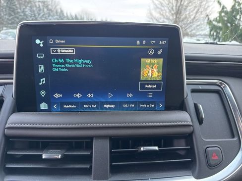 Used 2023 Chevrolet Tahoe LT w/ Luxury Package image 13