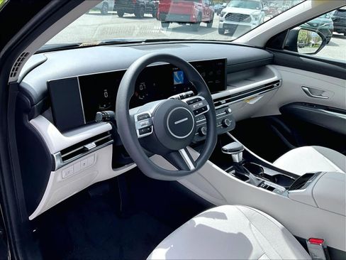Used 2026 Hyundai Tucson SE AWD/4WD image 8
