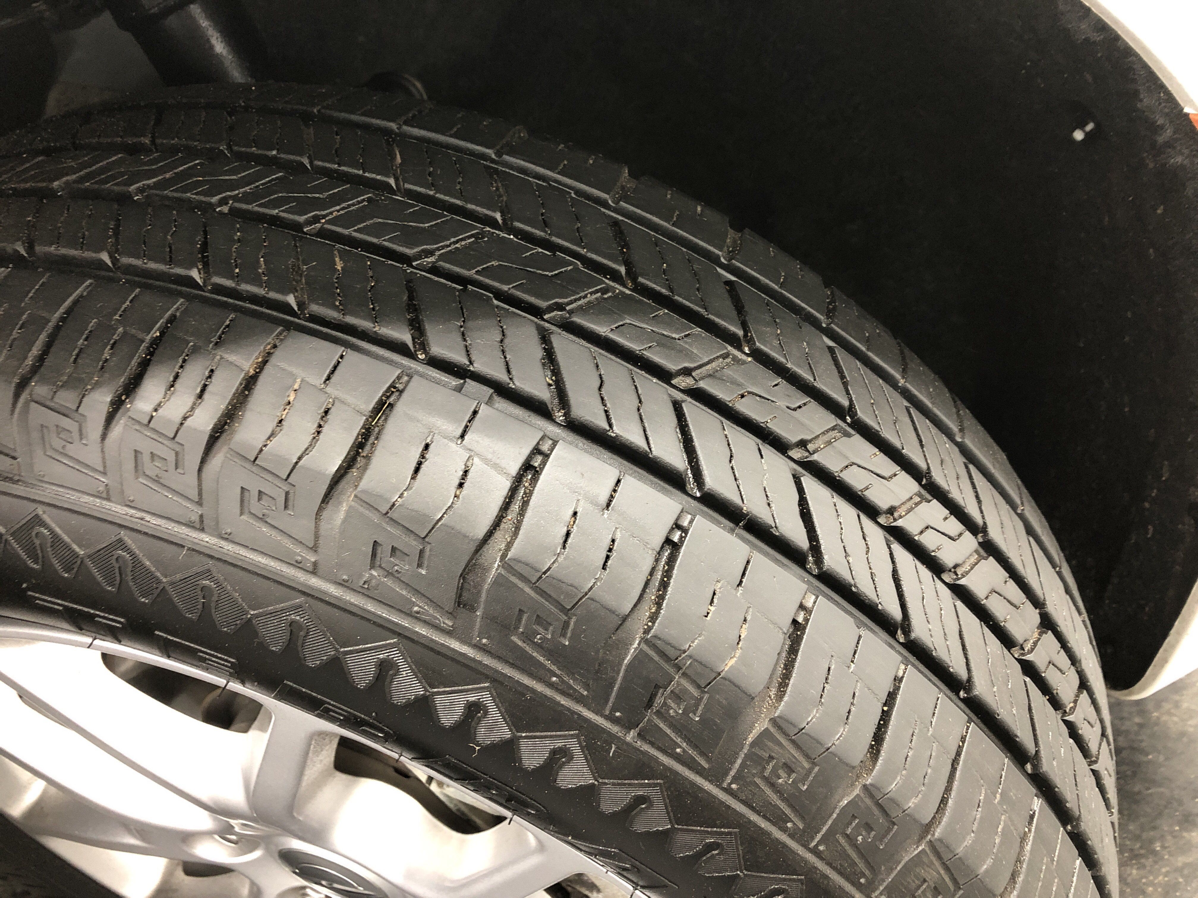 Used 2023 Chrysler Pacifica Touring-L FWD image 22