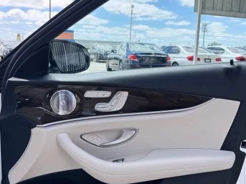 Used 2019 Mercedes-Benz E 300 w/ Premium 1 Package image 24